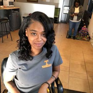 Meet your Posher, Shawna